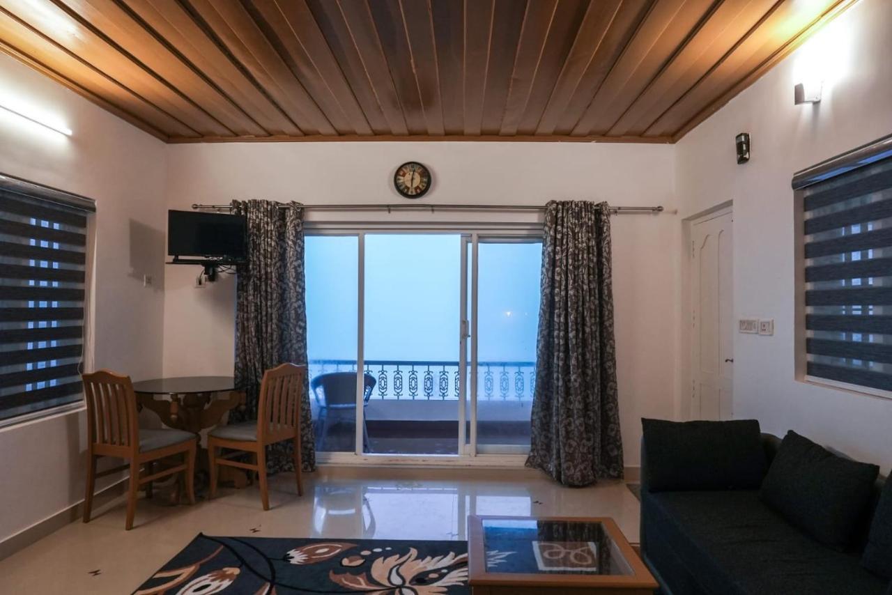 The Nirvana Resort Munnar Exterior photo